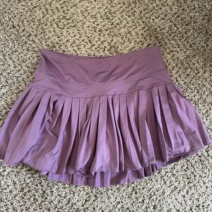 Chic Lavender Pleated Mini Skirt